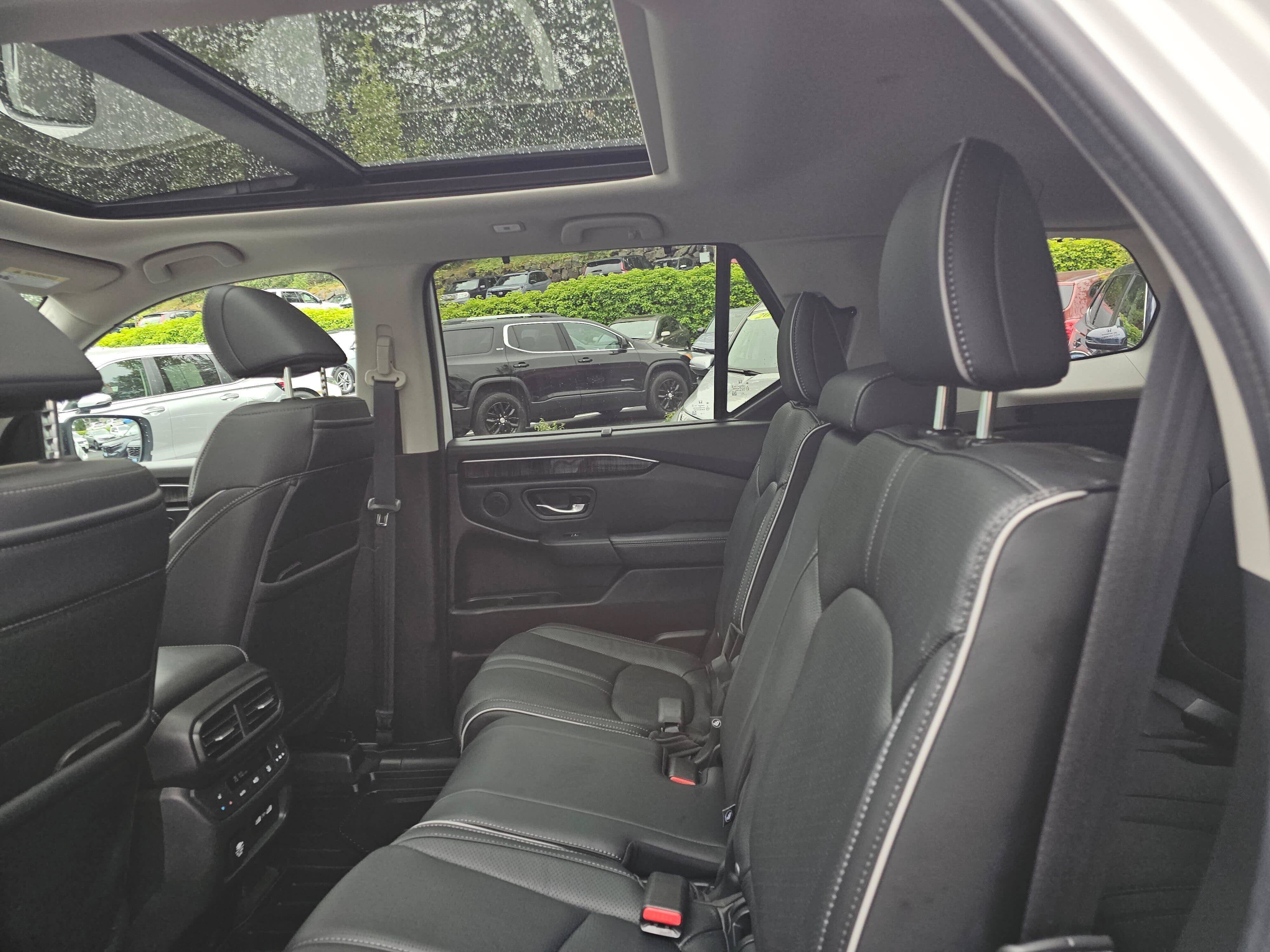 Certified 2023 Honda Pilot Elite image 20