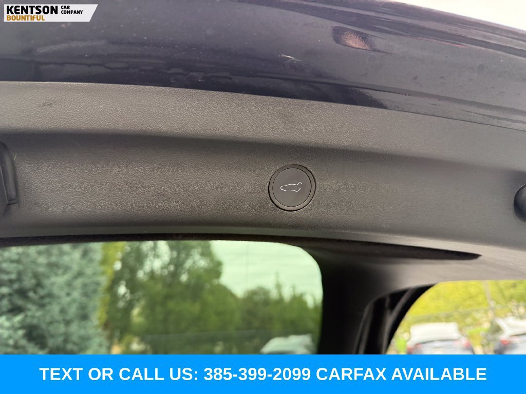 Used 2022 Tesla Model Y Long Range AWD/4WD image 33