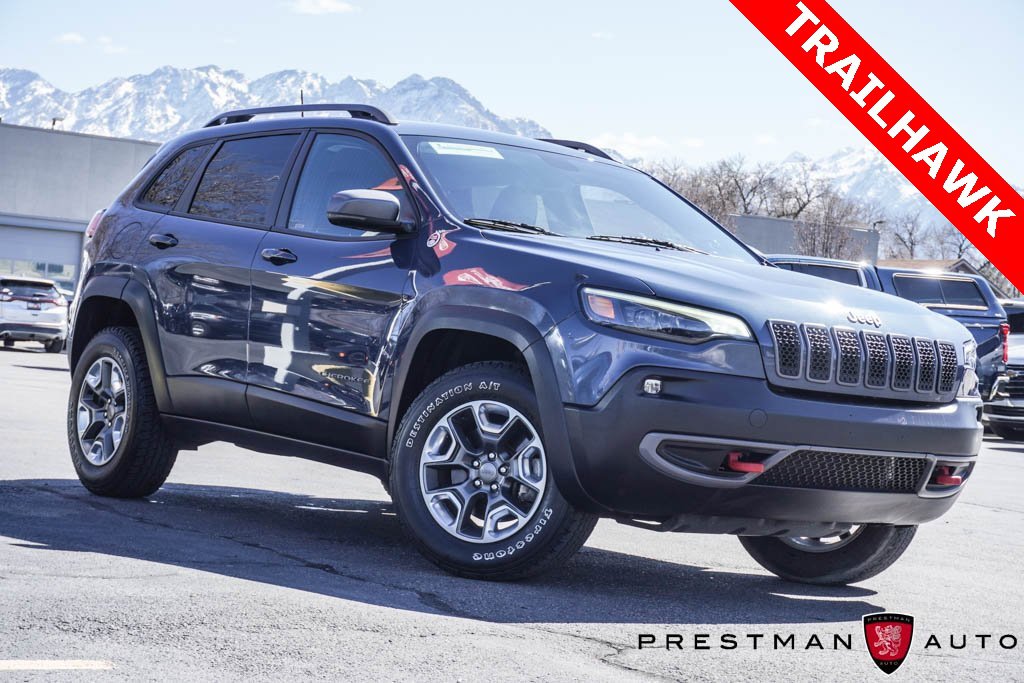 Used 2019 Jeep Cherokee Trailhawk w/ Cold Weather Group image 1