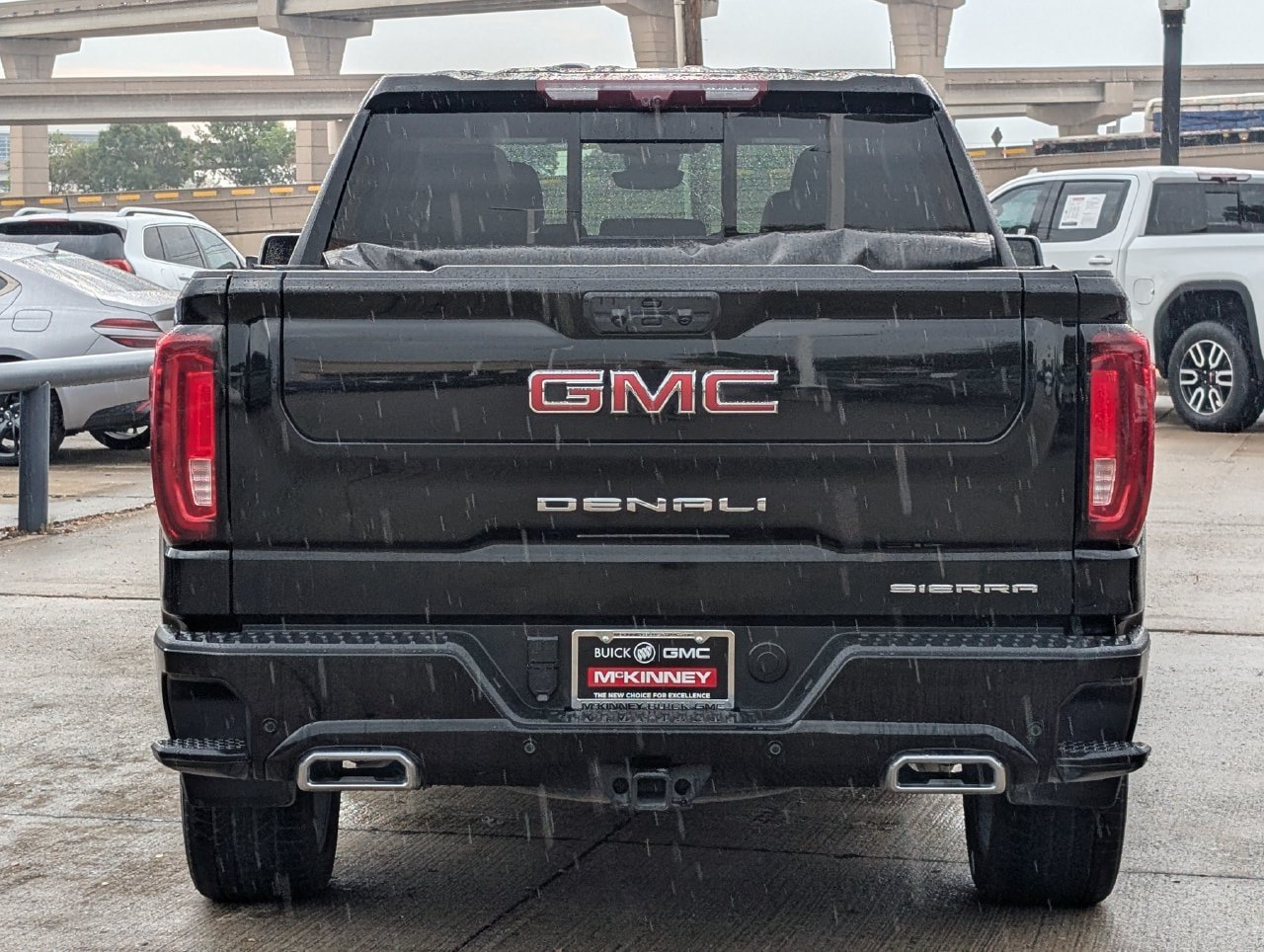 Used 2024 GMC Sierra 1500 Denali AWD/4WD image 5