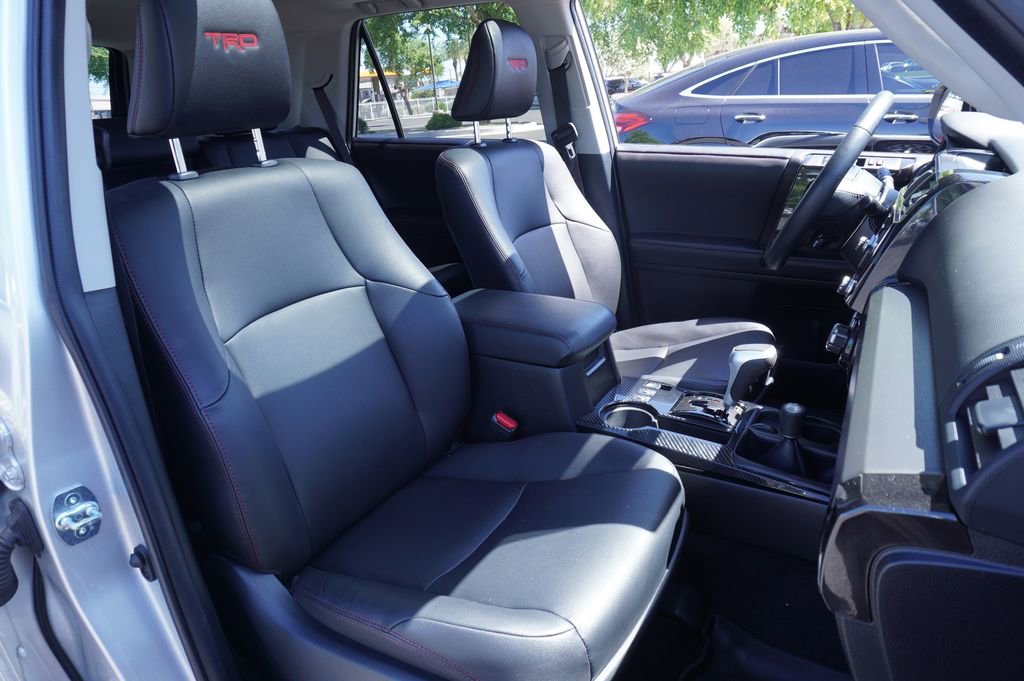 Used 2022 Toyota 4Runner TRD Off-Road Premium w/ Moonroof Package AWD/4WD image 12
