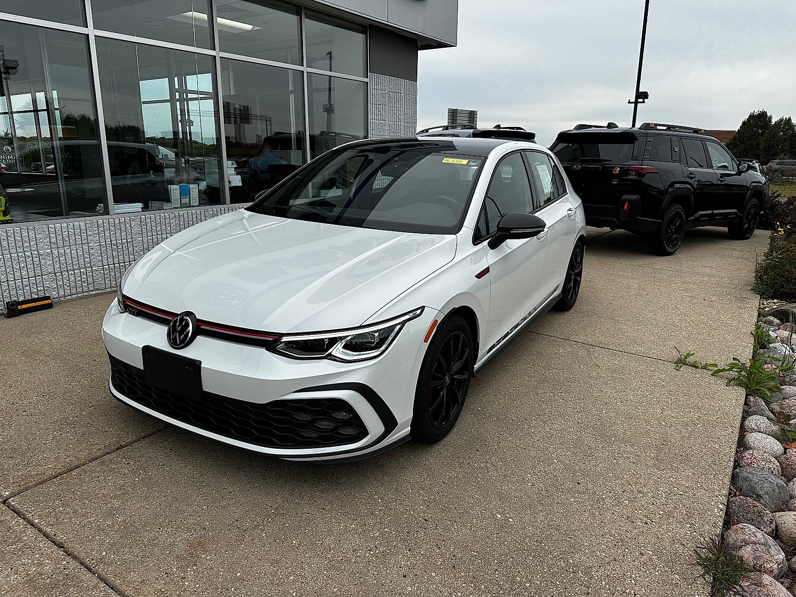 Used 2023 Volkswagen GTI 40th Anniversary Edition FWD image 6