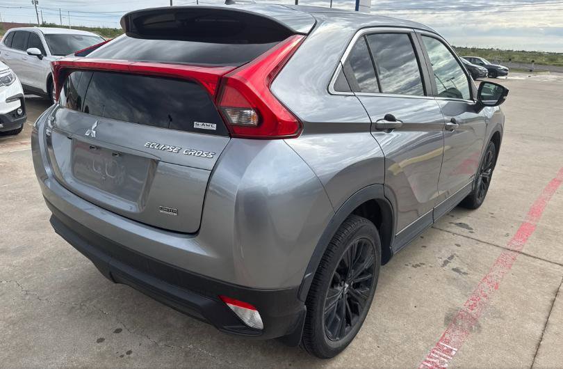 Used 2018 Mitsubishi Eclipse Cross LE AWD/4WD image 3
