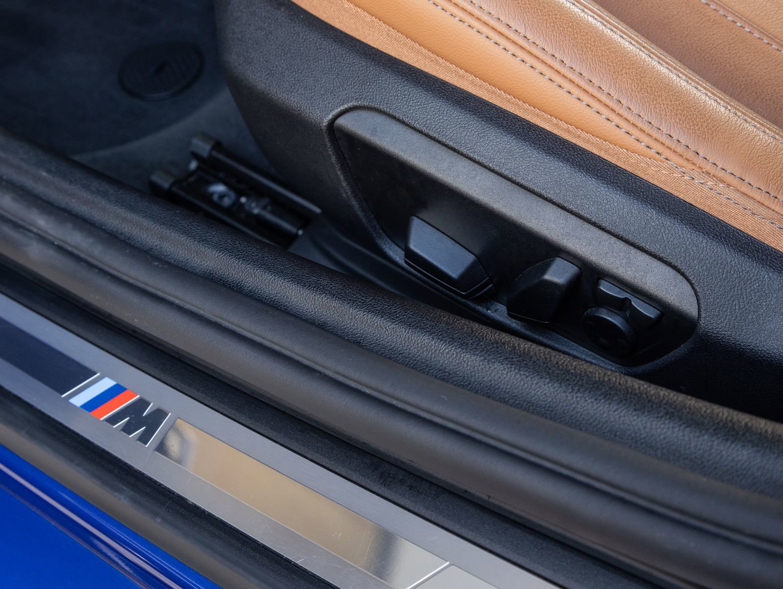 Used 2023 BMW Z4 sDrive30i w/ Shadowloine Package image 23