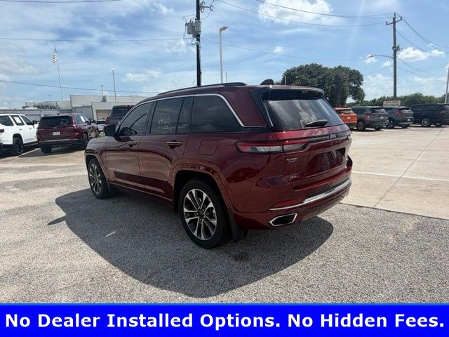 Used 2023 Jeep Grand Cherokee Overland w/ Advanced Protech Group III AWD/4WD image 3