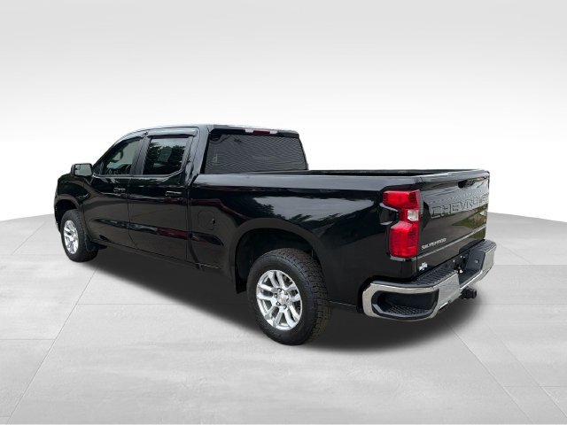 Used 2023 Chevrolet Silverado 1500 LT AWD/4WD image 5