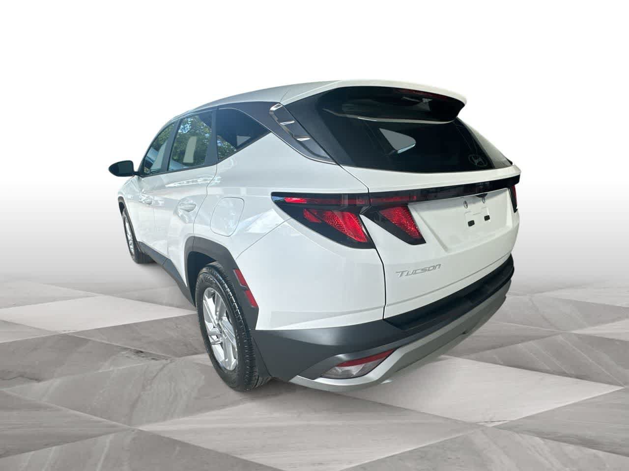 Used 2026 Hyundai Tucson SE FWD image 6