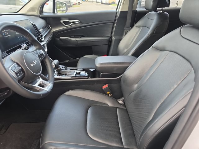 Certified 2025 Kia Sportage EX w/ Premium Package FWD image 15