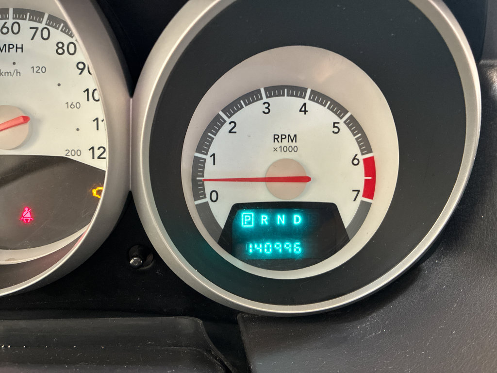 Used 2009 Dodge Grand Caravan SXT FWD image 14