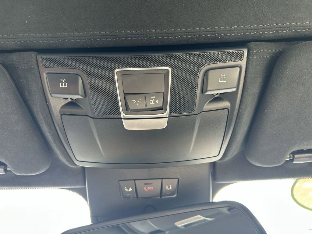 Used 2015 Mercedes-Benz SL 63 AMG image 37