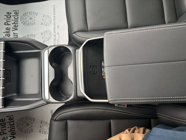 Used 2026 GMC Terrain Elevation w/ Elevation Premium Package image 14