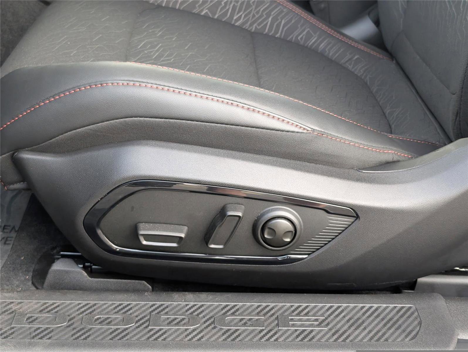 New 2025 Dodge Charger R/T w/ Quick Order Package 25M R/T image 11