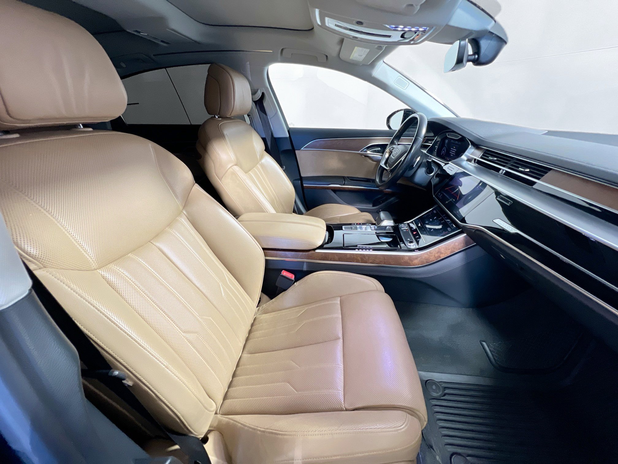 Used 2019 Audi A8 L 3.0T w/ Executive Package image 31