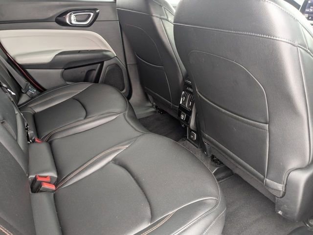 Used 2023 Jeep Compass Limited image 12