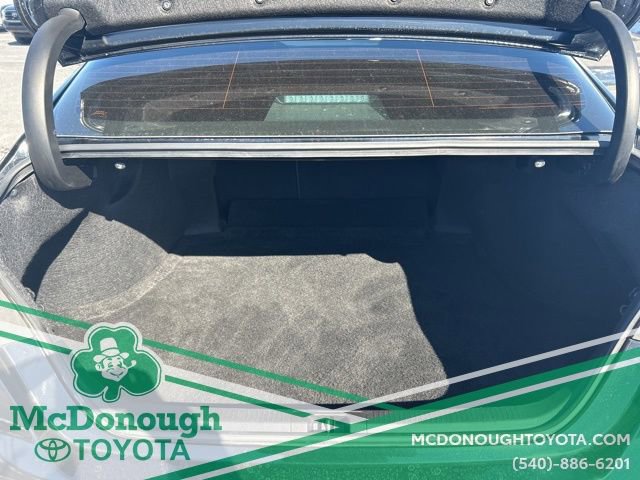 Used 2024 Toyota Camry SE image 9