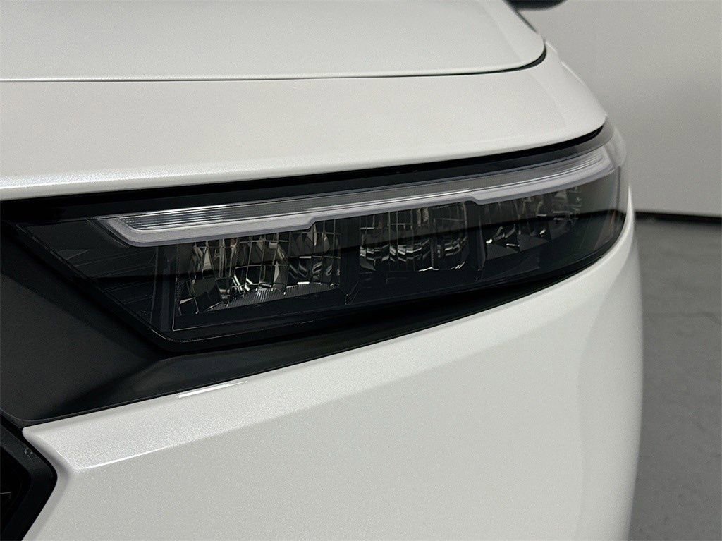 Used 2025 Honda Accord Sport image 14