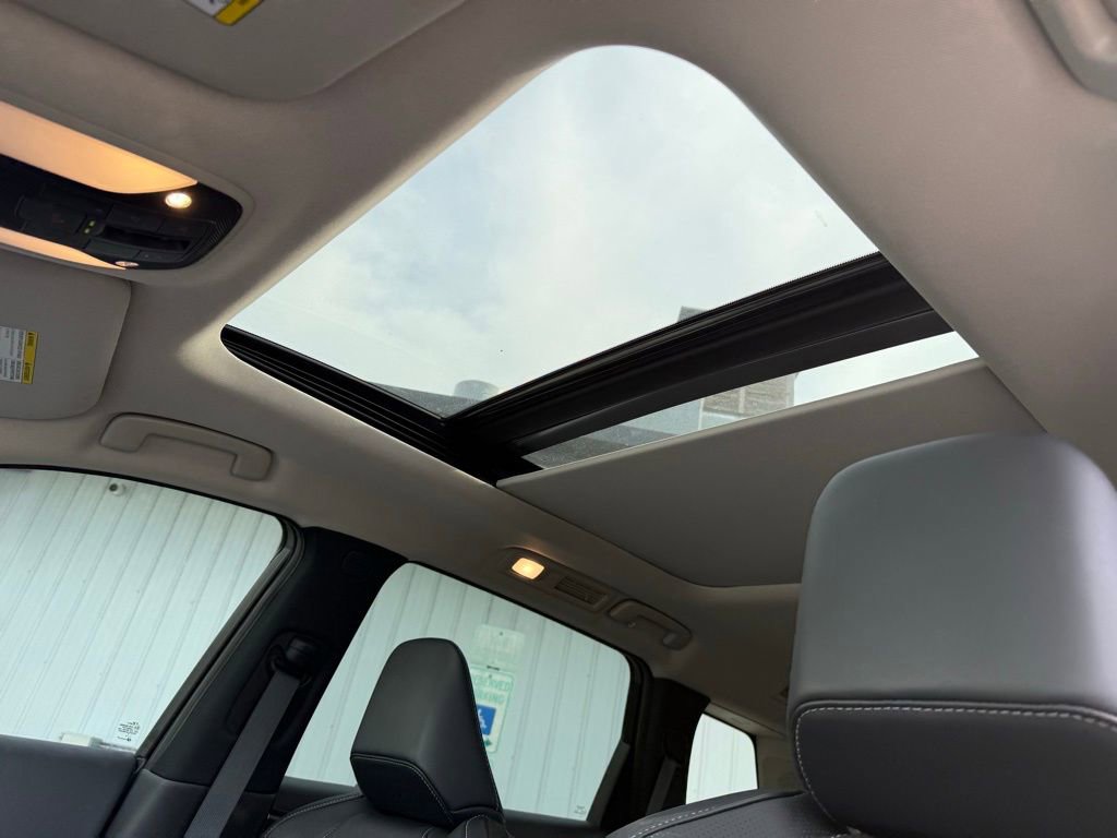 Used 2023 INFINITI QX60 Luxe image 14