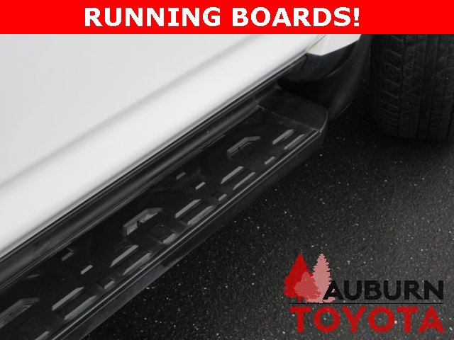 Certified 2024 Toyota 4Runner TRD Off-Road Premium image 4
