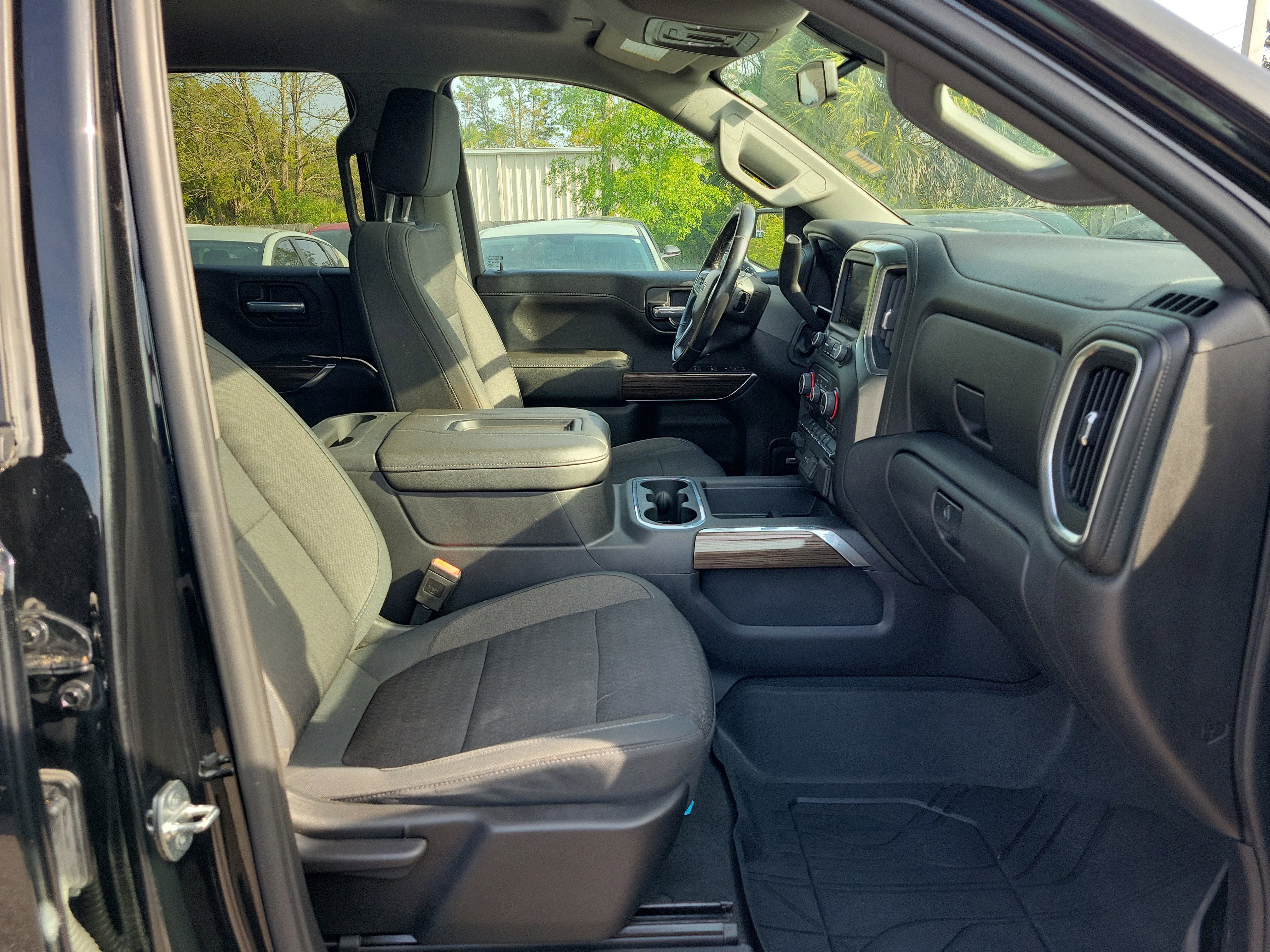 Used 2019 Chevrolet Silverado 1500 RST w/ All-Star Edition image 7