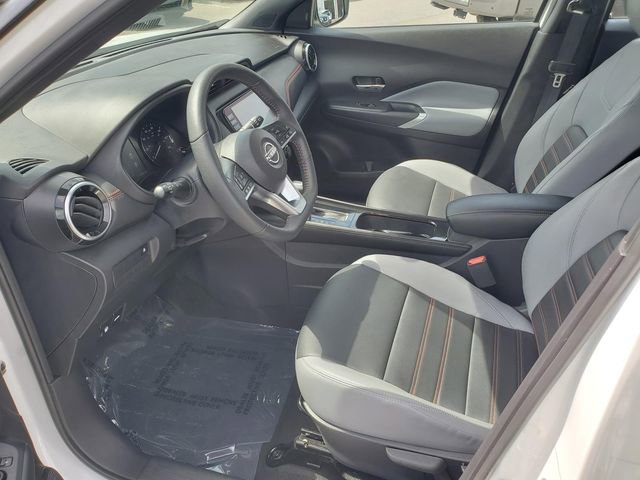 Certified 2024 Nissan Kicks SR w/ SR Premium Package image 15