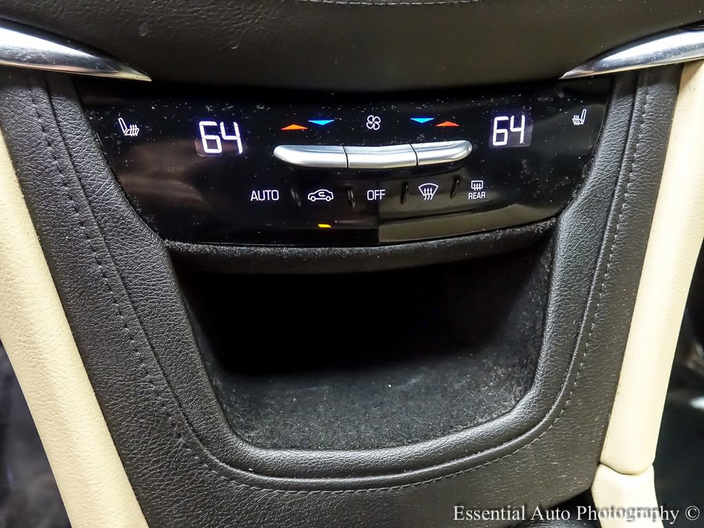 Used 2017 Cadillac XT5 Luxury w/ Driver Awareness Package AWD/4WD image 21