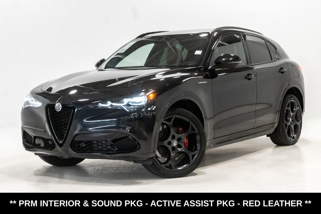 Used 2024 Alfa Romeo Stelvio Veloce image 1