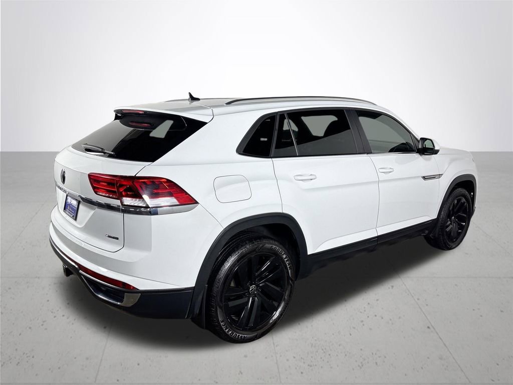 Used 2023 Volkswagen Atlas Cross Sport SE w/ Panoramic Sunroof Package image 6