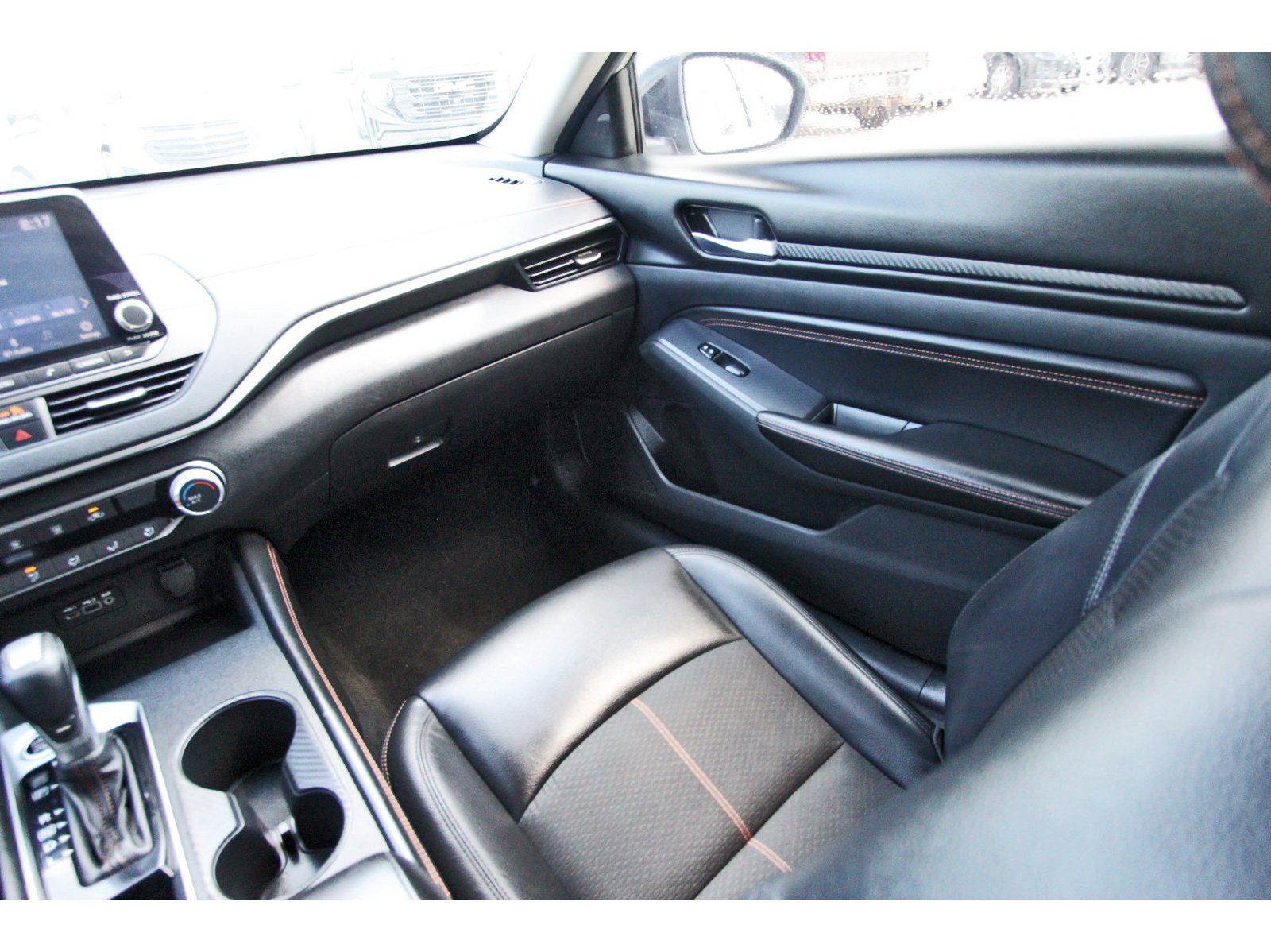 Used 2020 Nissan Altima 2.5 SR FWD image 14