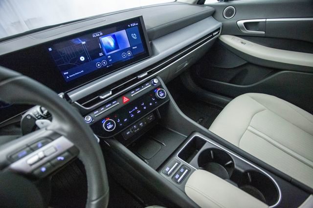 Used 2024 Hyundai Sonata SEL w/ Convenience Package image 51