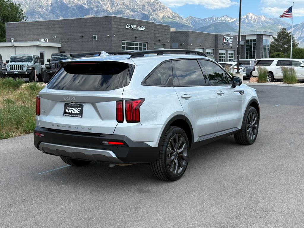 Used 2022 Kia Sorento SX Prestige AWD/4WD image 9