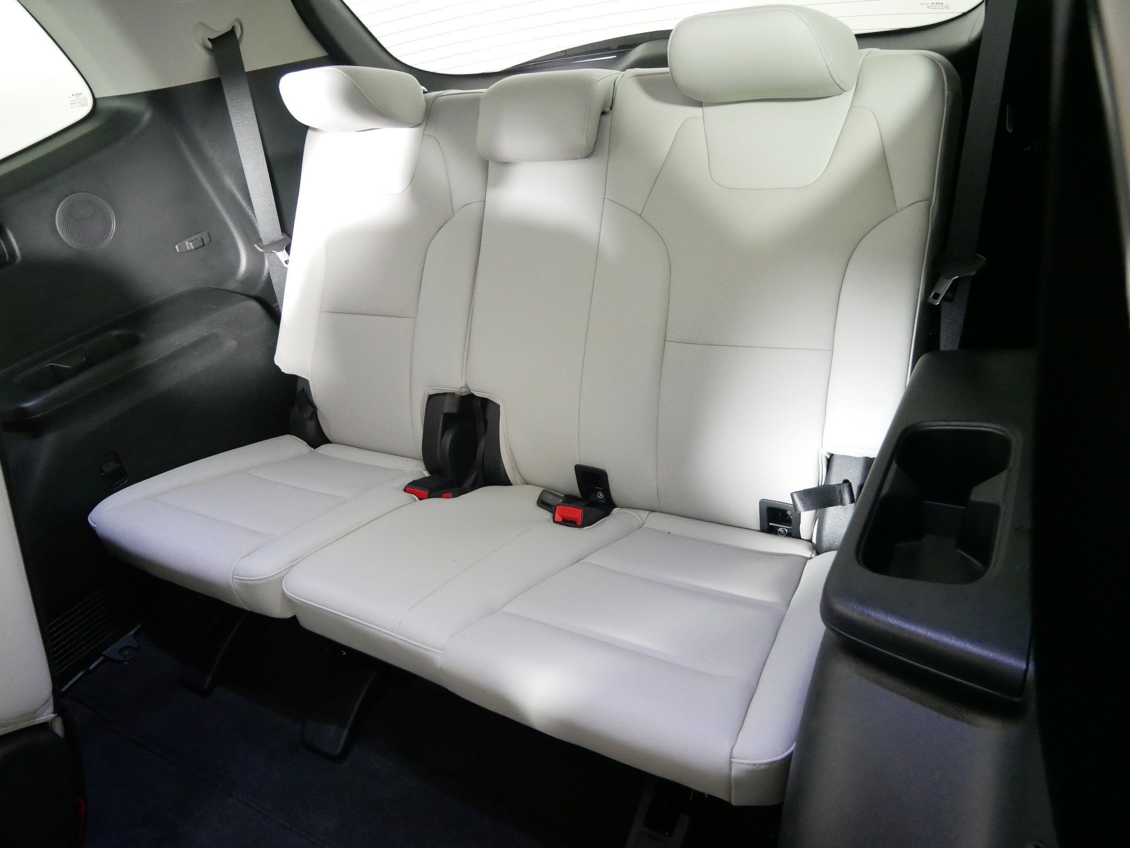 Used 2022 Kia Telluride SX w/ SX Prestige Package AWD/4WD image 32
