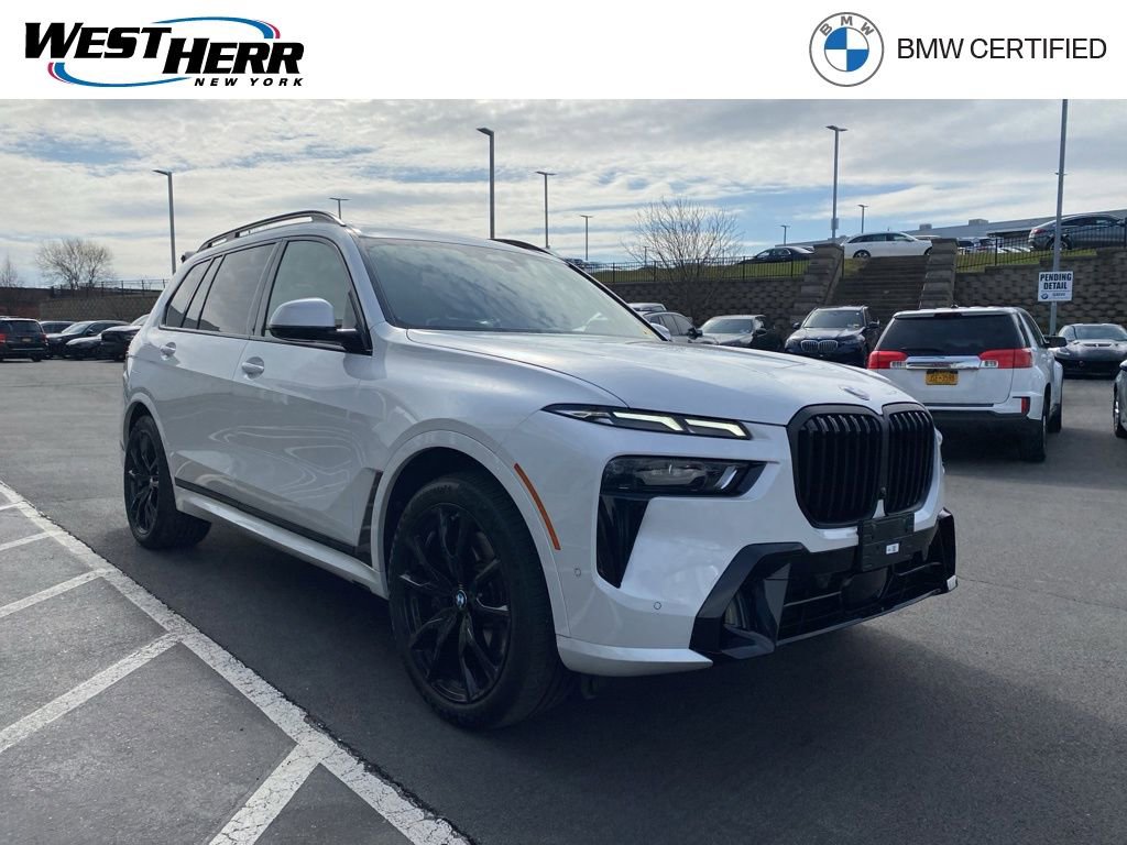 Certified 2024 BMW X7 xDrive40i w/ M Sport Package image 1