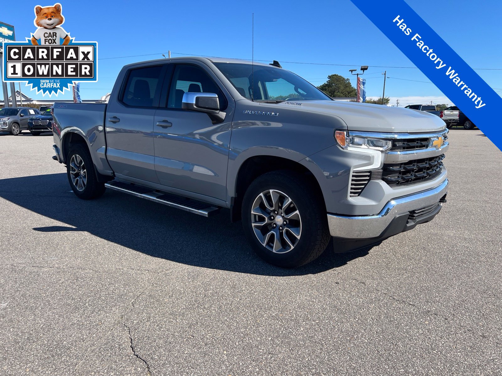 Used 2024 Chevrolet Silverado 1500 LT AWD/4WD image 7