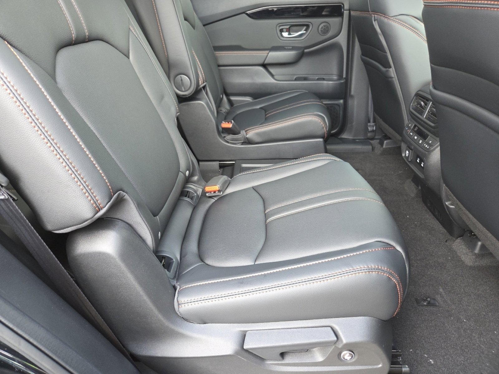 New 2026 Honda Pilot TrailSport image 24