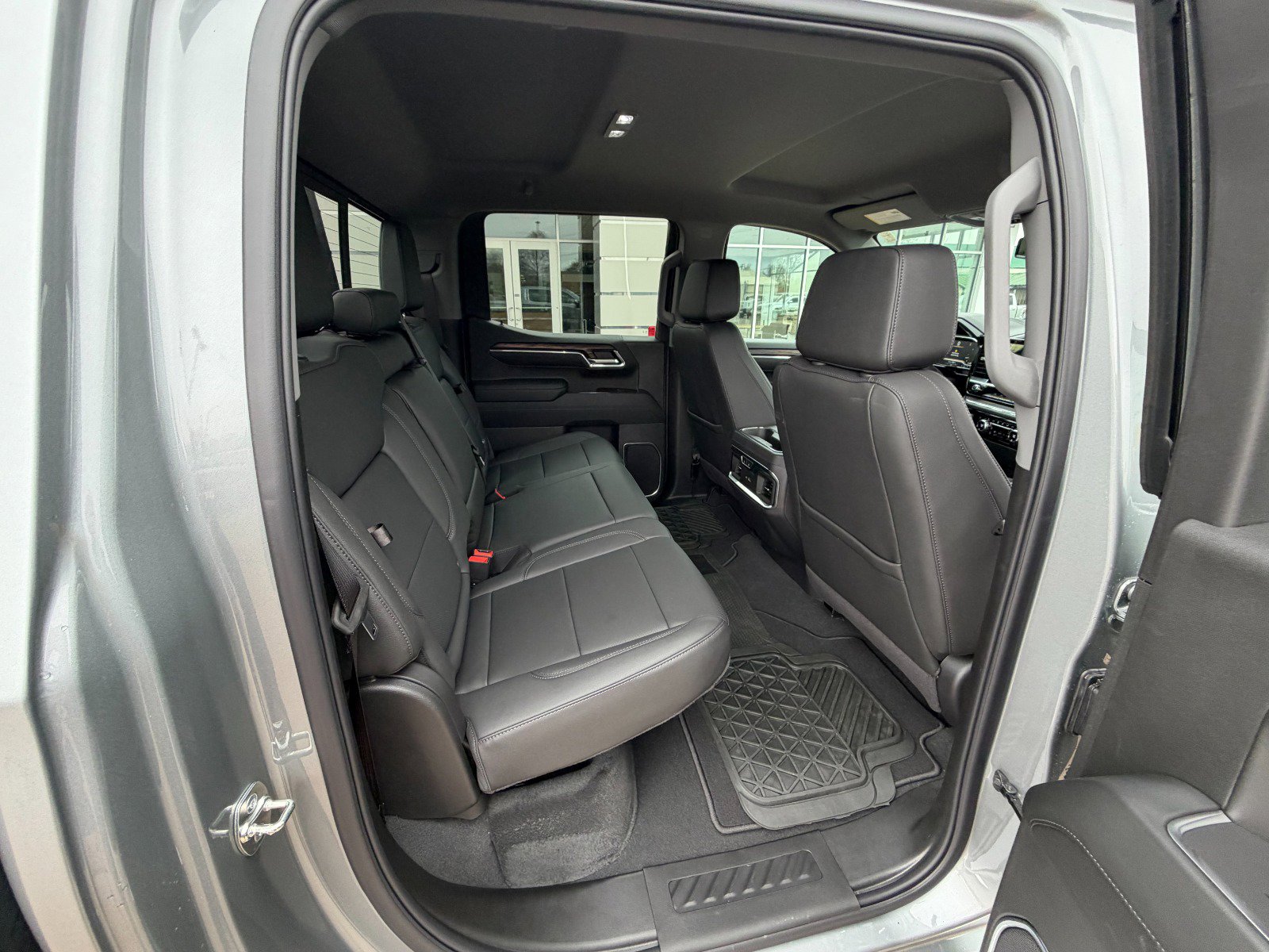 Certified 2025 GMC Sierra 1500 SLT w/ SLT Premium Plus Package image 37