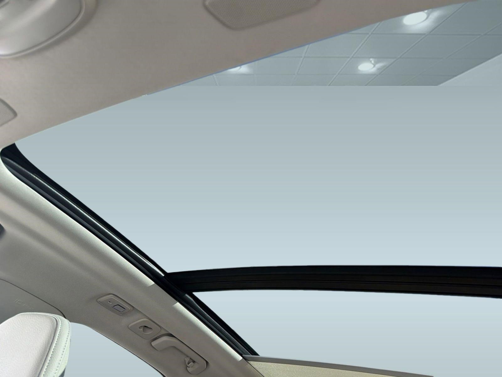 Used 2024 Volvo XC60 T8 Core w/ Protection Package Premier image 15