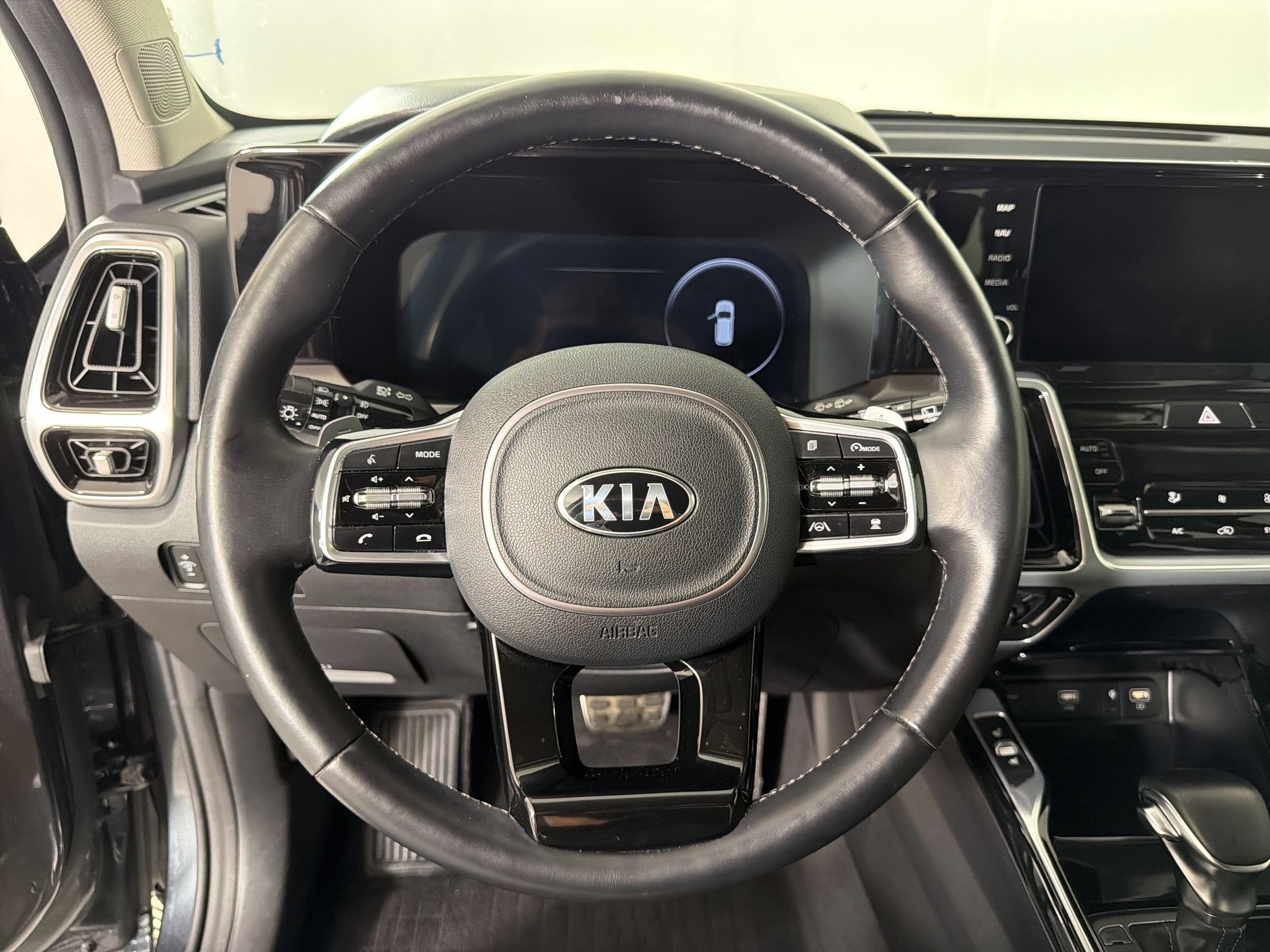 Used 2021 Kia Sorento SX FWD image 18