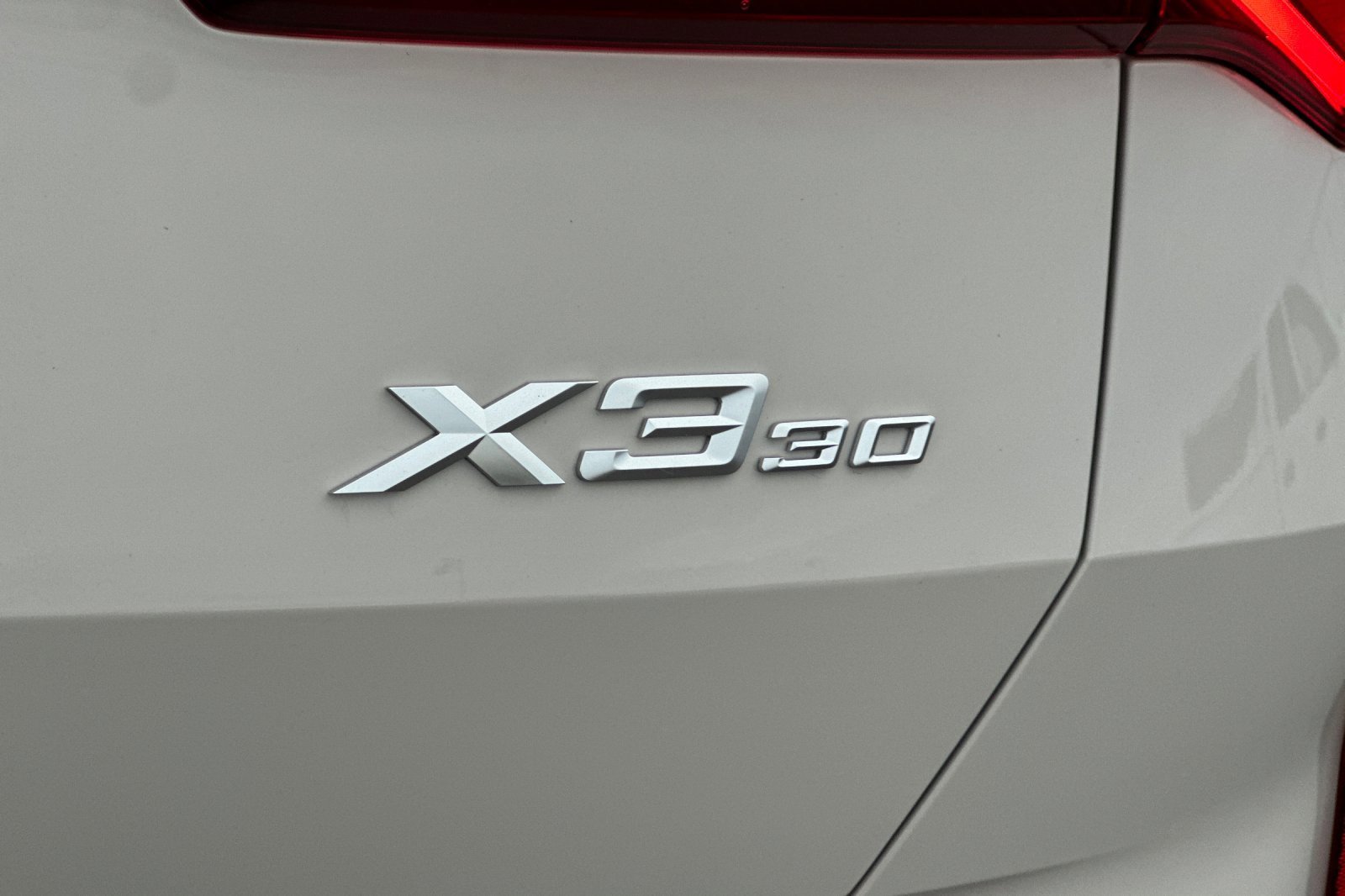New 2026 BMW X3 xDrive30 w/ Premium Package image 6