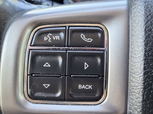 Used 2018 Dodge Journey Crossroad FWD image 11