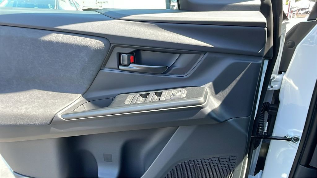 New 2026 Toyota C-HR AWD/4WD image 27