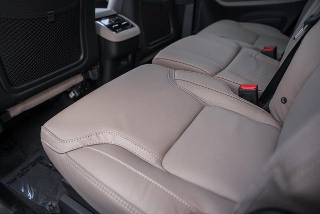 New 2026 Volvo XC90 B6 Ultra image 33