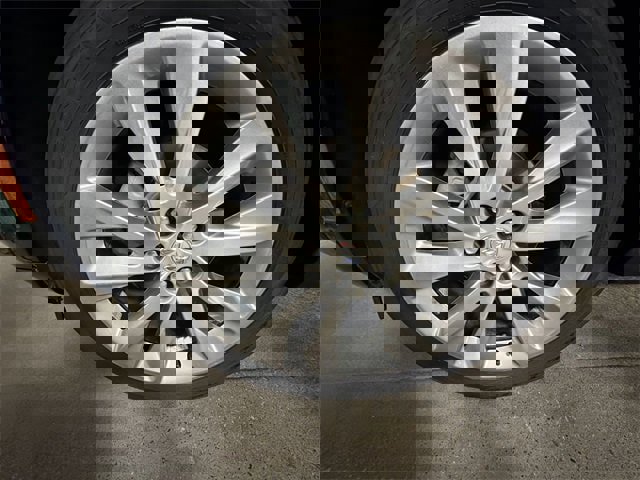 Used 2023 Buick Envision Avenir image 67