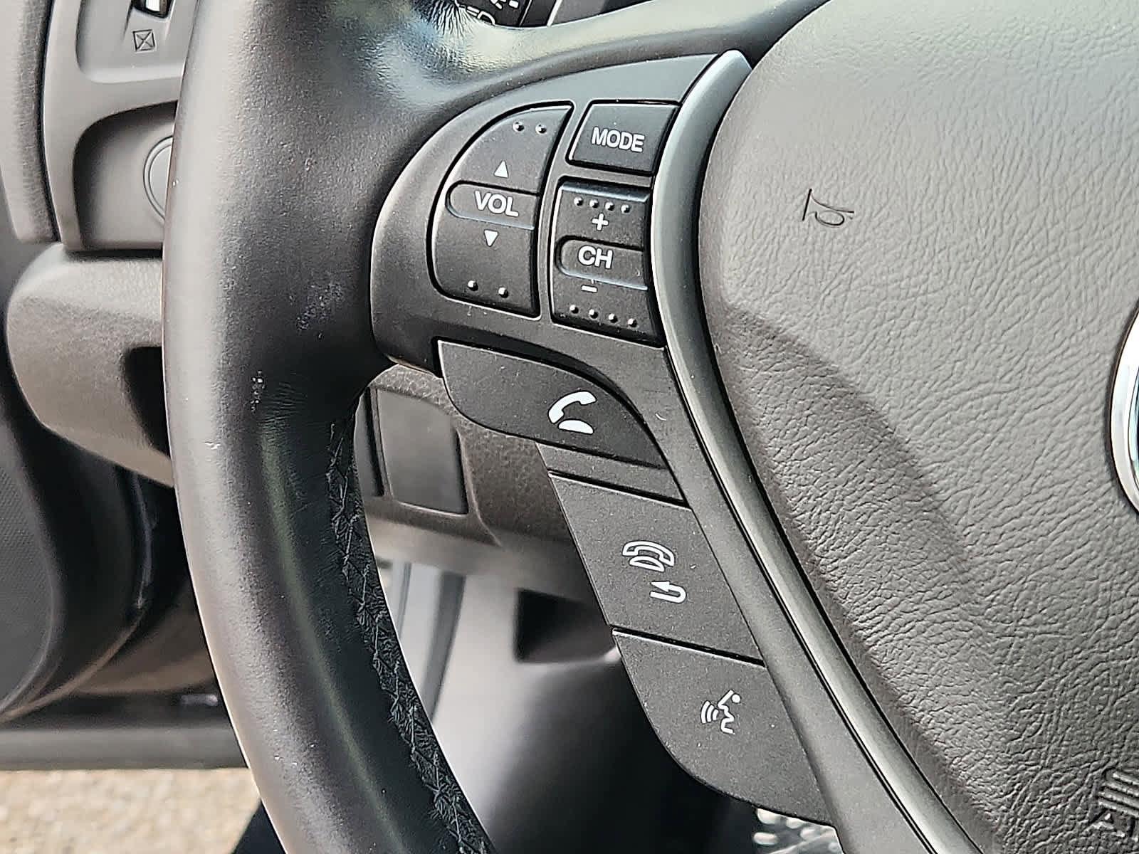 Certified 2020 Acura ILX w/ Premium Package image 22