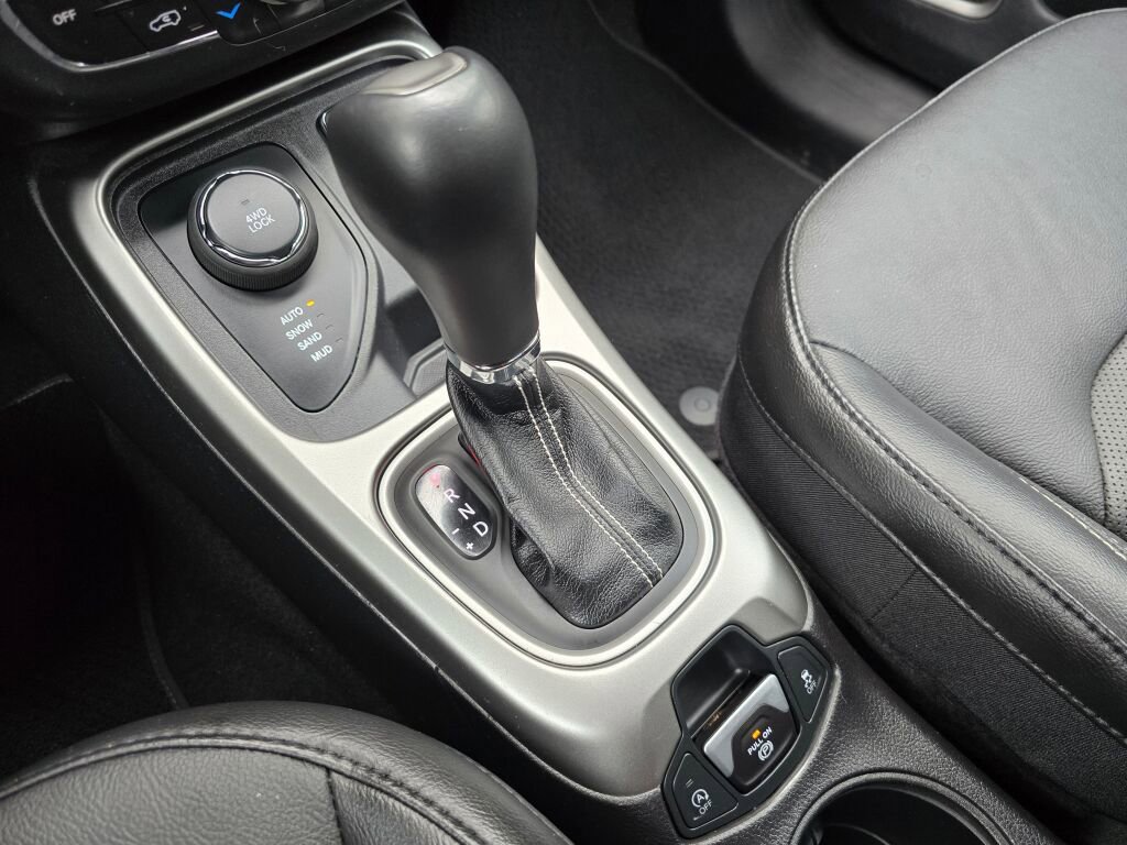 Used 2021 Jeep Compass 80th Special Edition image 32