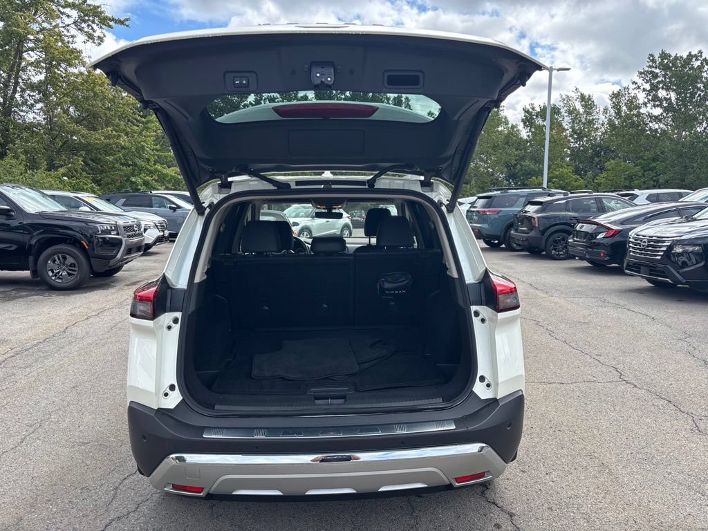 Used 2023 Nissan Rogue Platinum w/ Platinum Premium Package AWD/4WD image 7