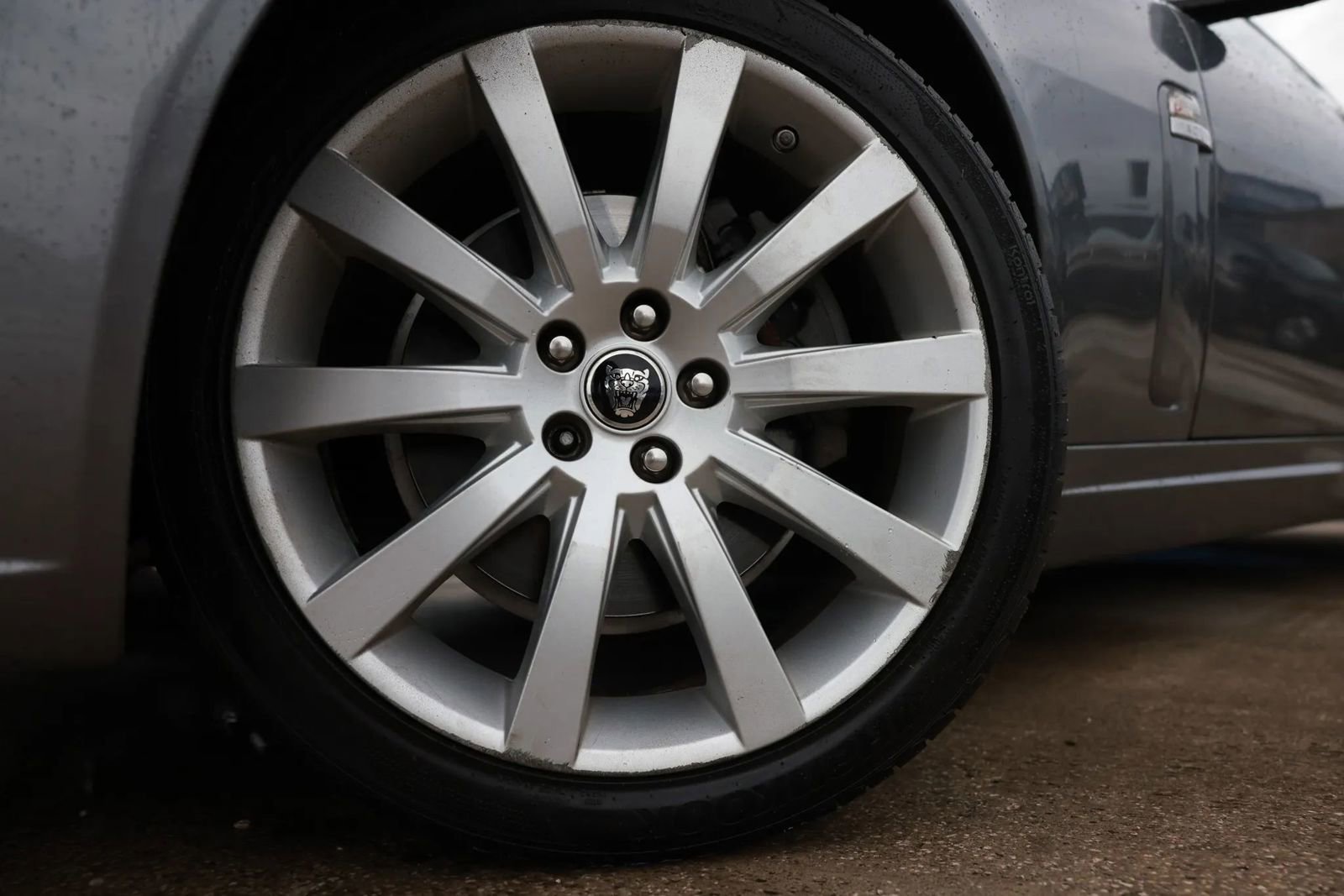 Used 2008 Jaguar XK Coupe image 37