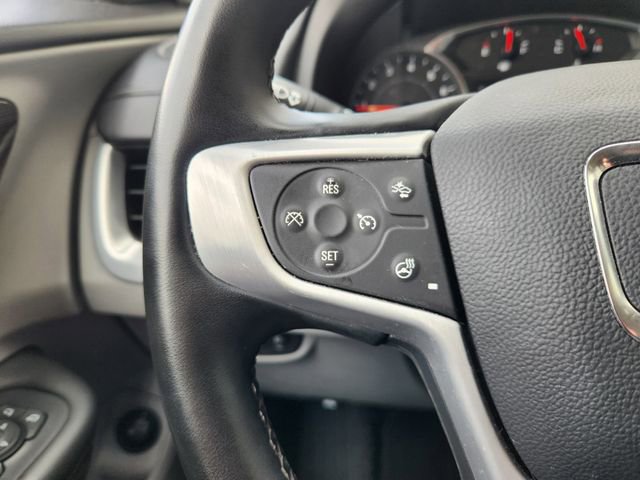 Used 2024 GMC Terrain SLT image 30