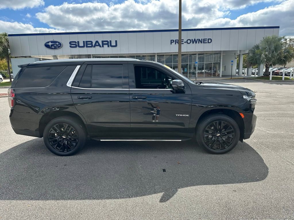 Used 2022 Chevrolet Tahoe LT w/ Luxury Package image 2