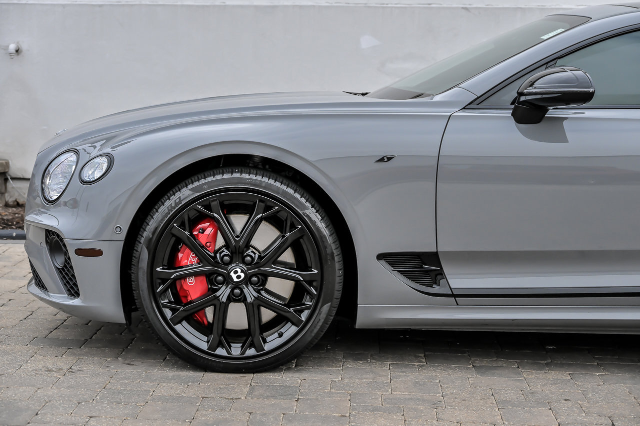 Used 2023 Bentley Continental GT V8 image 10