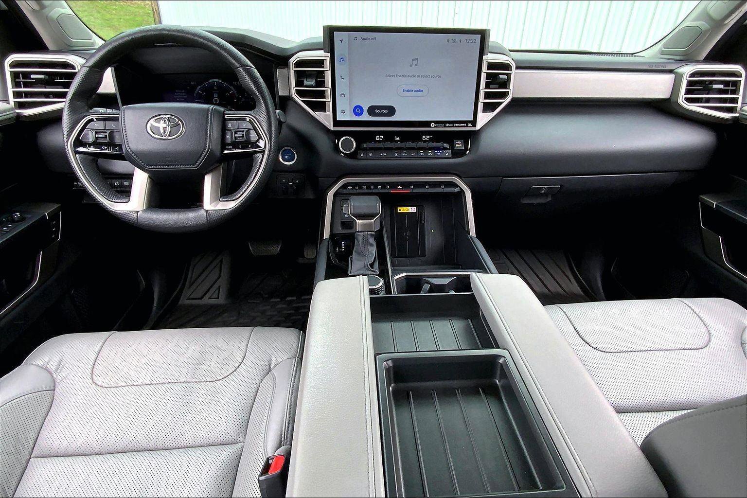 Used 2024 Toyota Tundra Limited AWD/4WD image 14